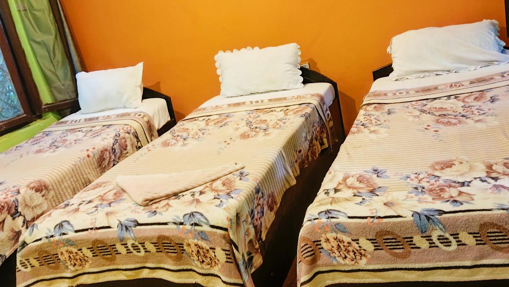 Hotel Butterfly - Peaceful Garden For Nature Lovers Sauraha Εξωτερικό φωτογραφία